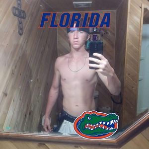 Meet your Posher, Wade